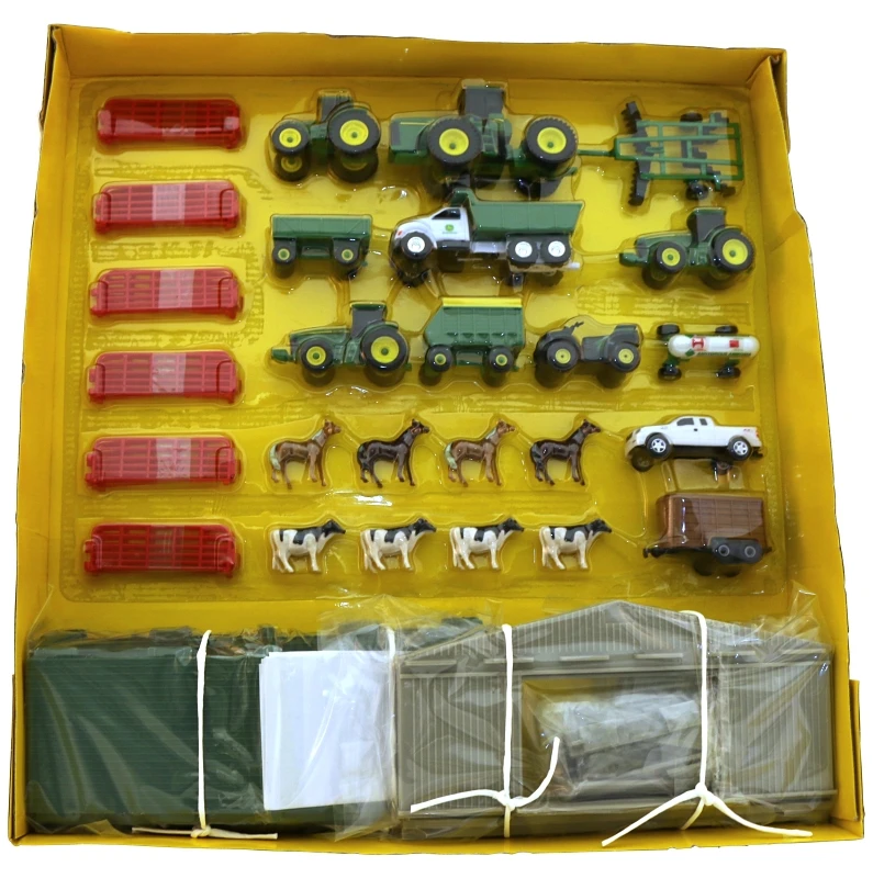 46276 Farm Playset, 70-piece Set For Ages 5 And Up