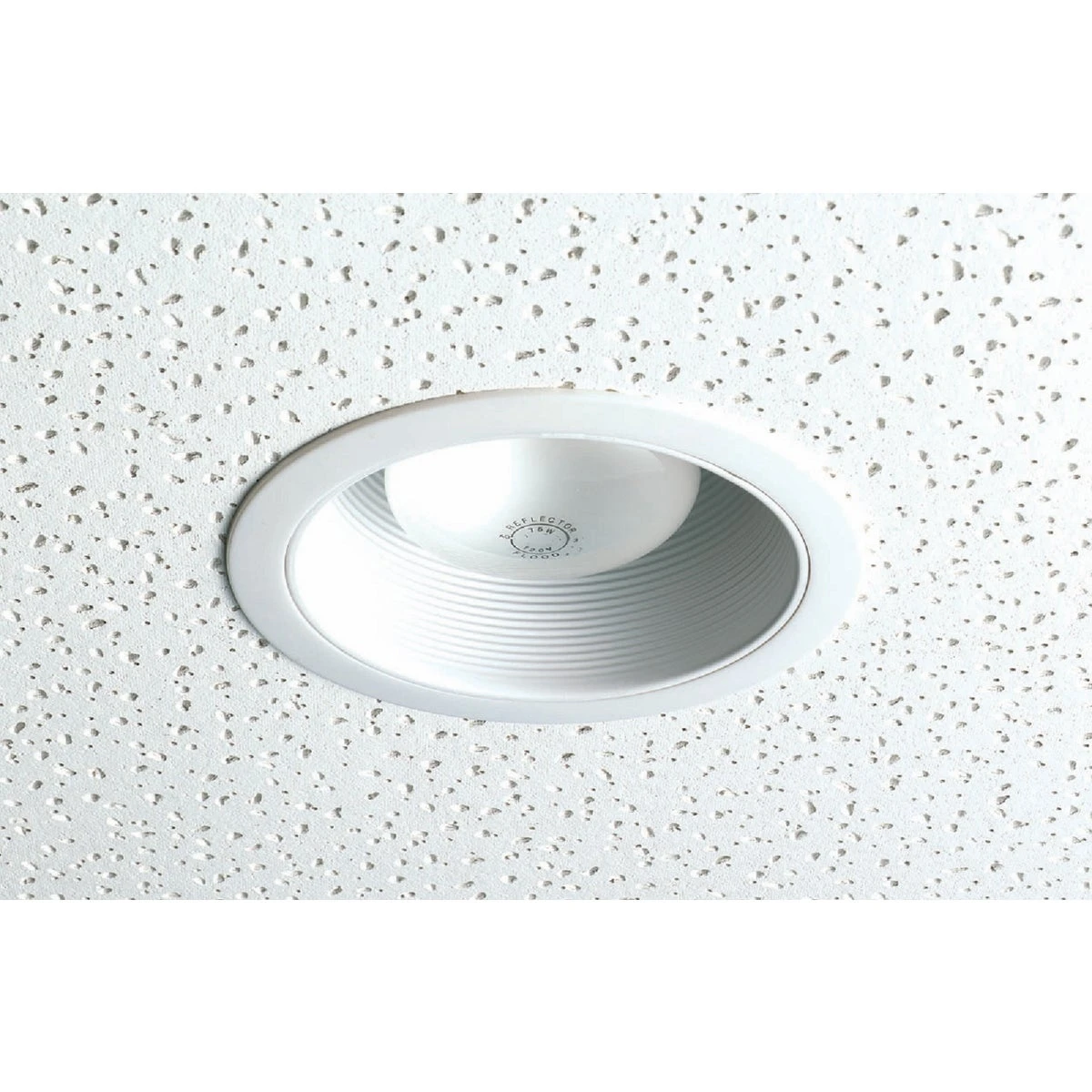 Trm30w 6 Inch Matte White Stepped Baffle Recessed Fixture Trim