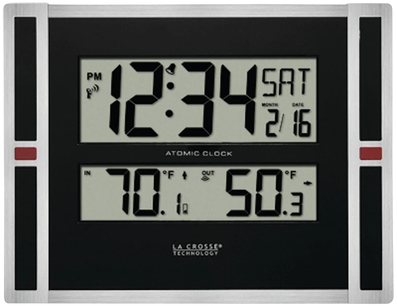 11 In. L X 1.10 In. W Indoor/outdoor Digital Atomic Wall Clock