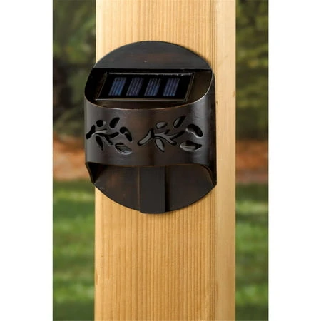 4-inch Solar Accent Light For 4x4 Posts - Leaf Design