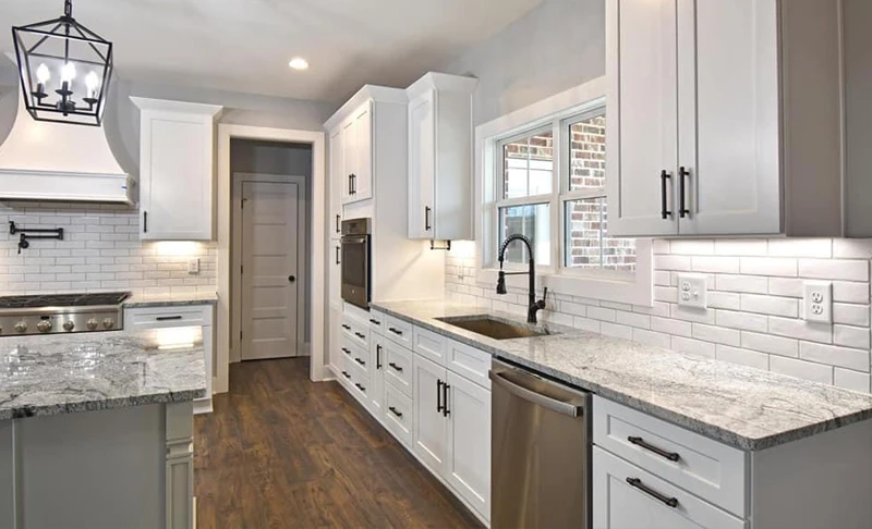 Shaker White Cabinets