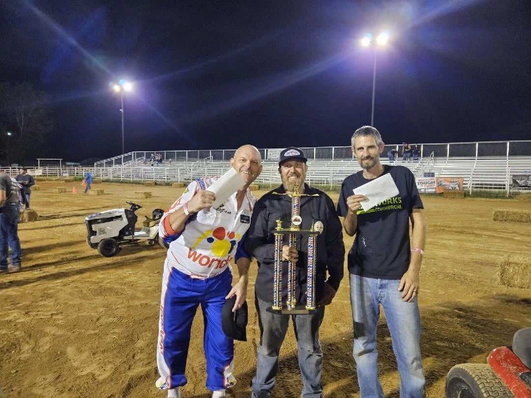 Top three in the modified class. Clay (3rd), Ron Lukasik (1st), Gregg Williams (2nd.) Fun Fact: Greg raced an electric powered mower this year.