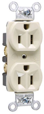 Pass & Seymour 15A Heavy-Duty Duplex Outlet