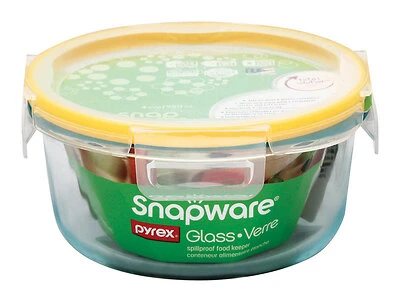 Snapware 1109306 Total Solution 4-Cup Round Glass Storage Container With Lid