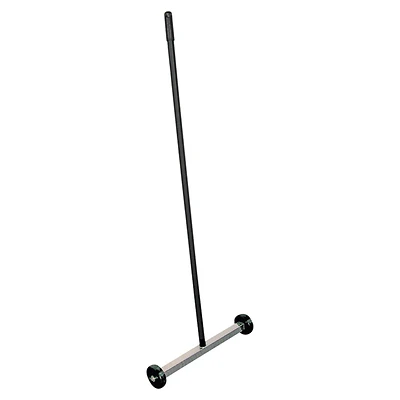 Master Magnetics 07263 Magnet Source Magnetic Mini Floor Sweeper, 17 In.