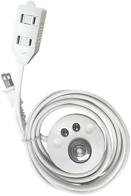 9 Foot White Extension Cord With Foot Switch And 3 Outlets Orfsl783609