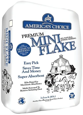 3.5 Cu. Ft. Mini Flake Pine Animal Bedding Stall Shavings