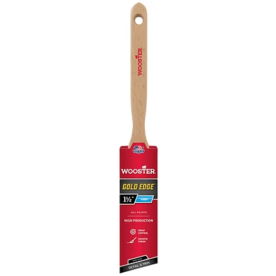 Wooster 5236-1 1/2 Gold Edge Paint Brush, 1-1/2 In. Semi-Oval Angle Sash