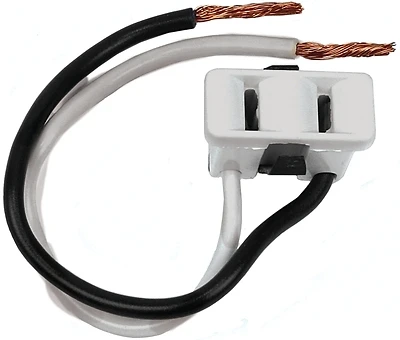 15 Amp 125 Volt White 2-prong Outlet, Model 61015, 1 Pk