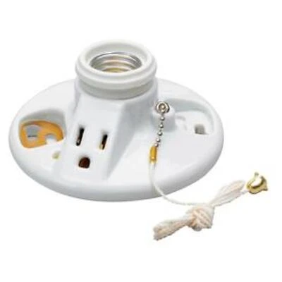 Pass & Seymour 250-Watt Porcelain Pull Chain Lampholder