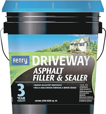 Henry HE175074 Blacktop Driveway Filler and Sealer, Black, 4.75 Gal