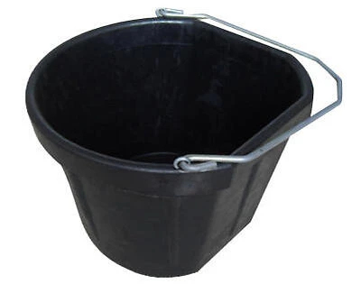 Corner Bucket, Rubber, 20-Qts.